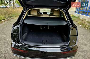 Позашляховик / Кросовер Audi Q5 2021 в  фото 14 Позашляховик / Кросовер Audi Q5 2021 в