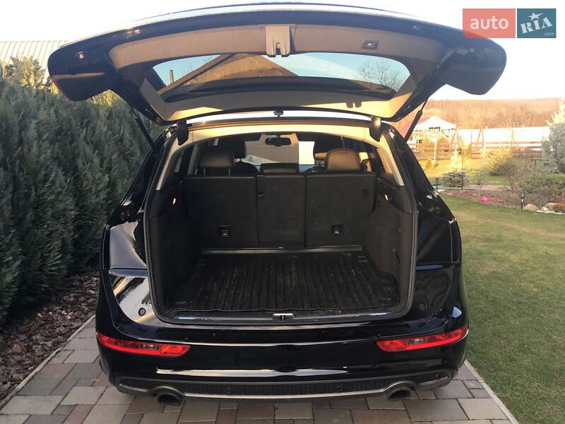 Внедорожник / Кроссовер Audi Q5 2015 в Ужгороде