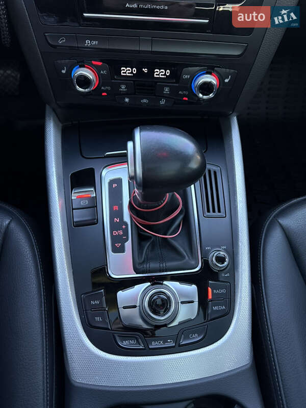 Позашляховик / Кросовер Audi Q5 2015 в Томаківці