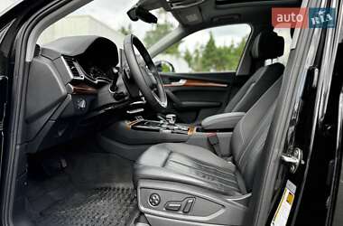 Внедорожник / Кроссовер Audi Q5 2023 в 
