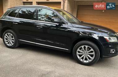 Внедорожник / Кроссовер Audi Q5 2015 в 