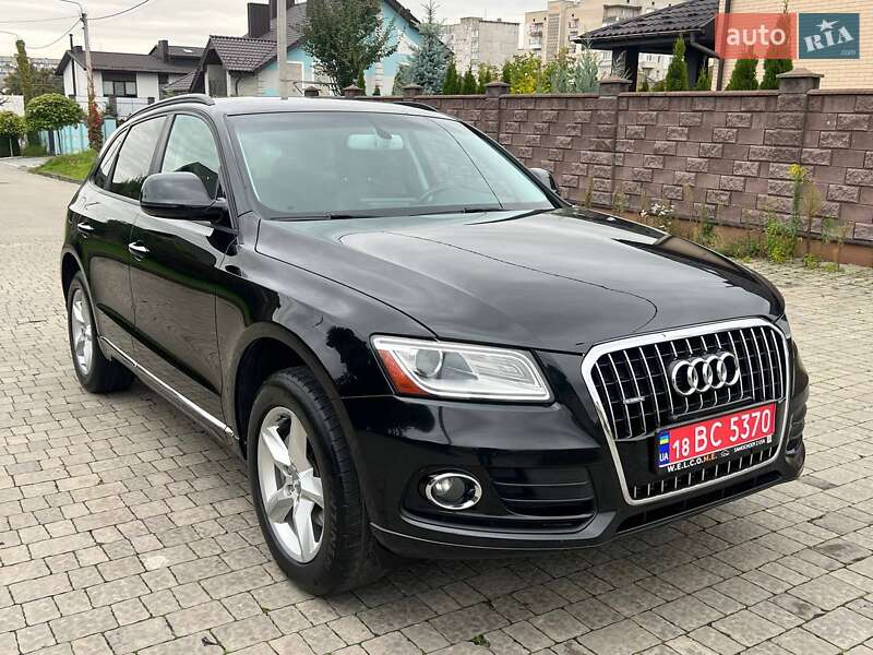 Позашляховик / Кросовер Audi Q5 2015 в Рівному