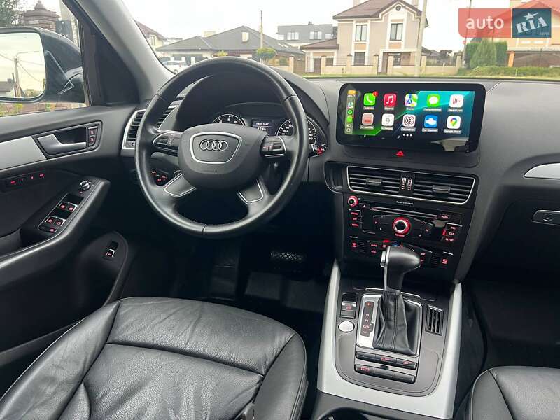 Позашляховик / Кросовер Audi Q5 2015 в Рівному