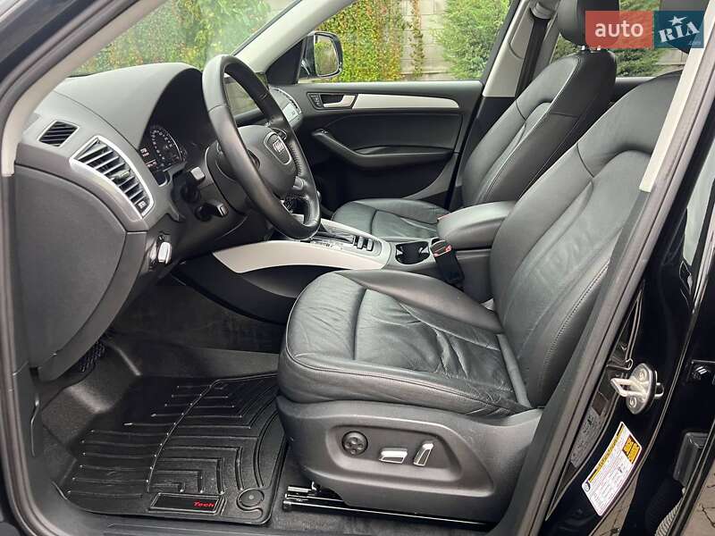 Позашляховик / Кросовер Audi Q5 2015 в Рівному
