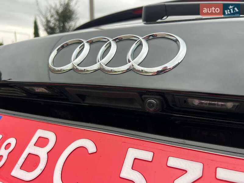 Позашляховик / Кросовер Audi Q5 2015 в Рівному