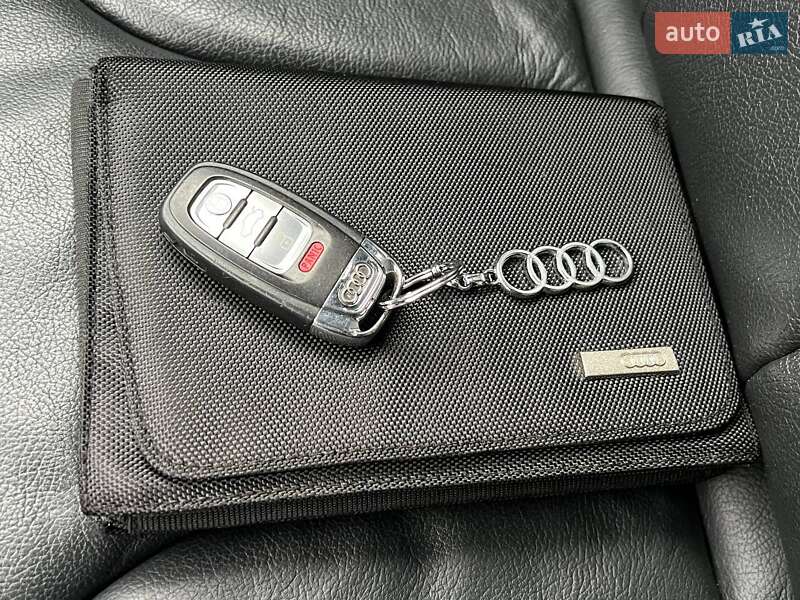 Позашляховик / Кросовер Audi Q5 2015 в Рівному