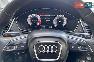 Позашляховик / Кросовер Audi Q5 2021 в 