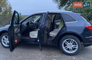Внедорожник / Кроссовер Audi Q5 2015 в 
