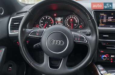 Внедорожник / Кроссовер Audi Q5 2015 в 
