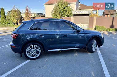 Внедорожник / Кроссовер Audi Q5 2017 в Киеве