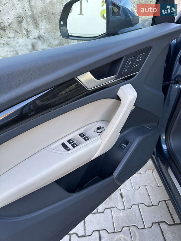 Внедорожник / Кроссовер Audi Q5 2018 в Луцке