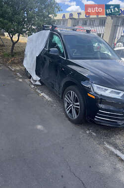 Внедорожник / Кроссовер Audi Q5 2017 в 
