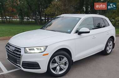 Внедорожник / Кроссовер Audi Q5 2019 в 