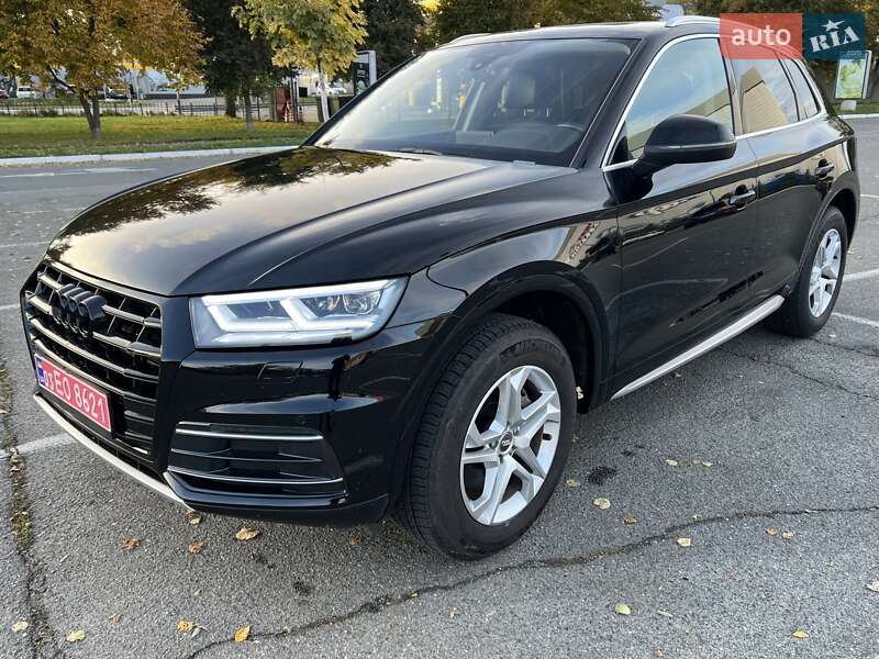 Внедорожник / Кроссовер Audi Q5 2017 в Киеве