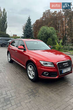 Позашляховик / Кросовер Audi Q5 2014 в 