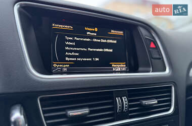 Позашляховик / Кросовер Audi Q5 2017 в 
