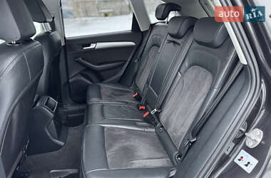 Позашляховик / Кросовер Audi Q5 2017 в 