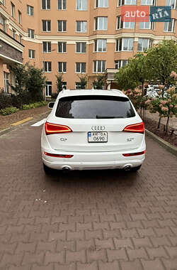 Внедорожник / Кроссовер Audi Q5 2014 в 