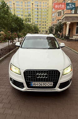 Внедорожник / Кроссовер Audi Q5 2014 в 