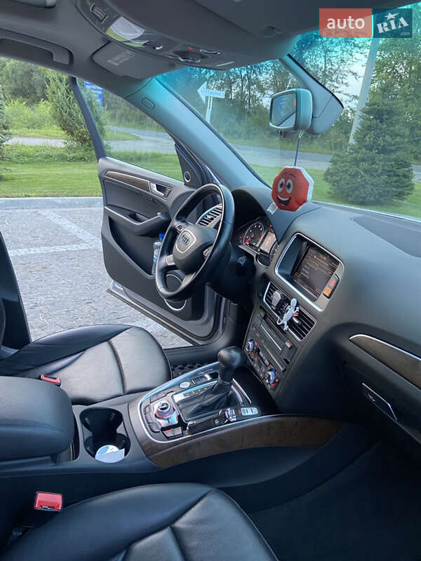 Позашляховик / Кросовер Audi Q5 2016 в Пирятині