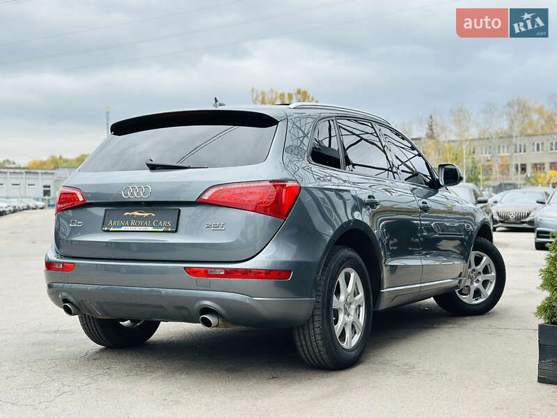 Внедорожник / Кроссовер Audi Q5 2011 в Харькове