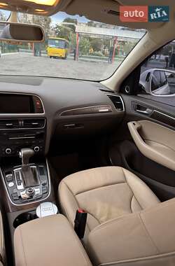 Внедорожник / Кроссовер Audi Q5 2014 в 