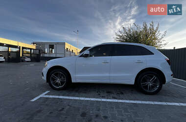 Позашляховик / Кросовер Audi Q5 2014 в 