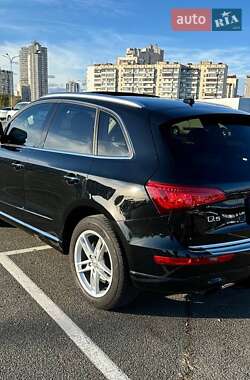 Внедорожник / Кроссовер Audi Q5 2016 в 