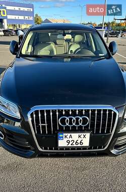 Внедорожник / Кроссовер Audi Q5 2016 в 