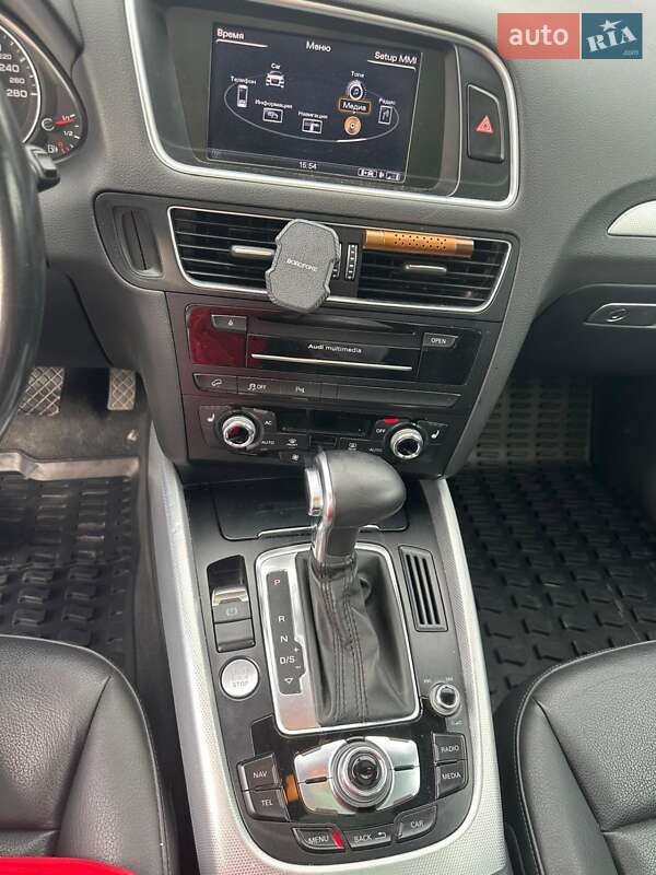 Позашляховик / Кросовер Audi Q5 2013 в Луцьку