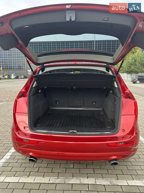 Позашляховик / Кросовер Audi Q5 2013 в Луцьку