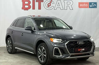 Внедорожник / Кроссовер Audi Q5 2022 в 