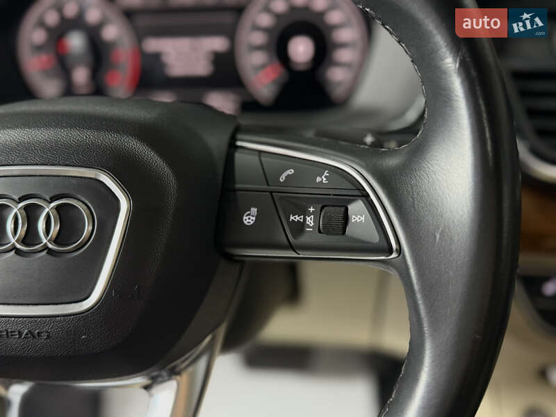 Позашляховик / Кросовер Audi Q5 2022 в Одесі