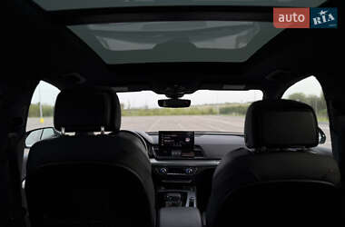 Внедорожник / Кроссовер Audi Q5 2020 в 