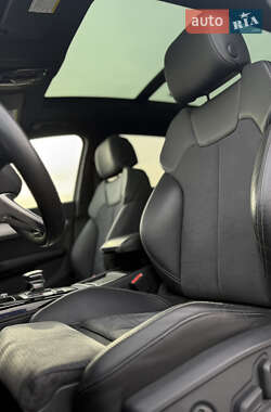 Внедорожник / Кроссовер Audi Q5 2020 в 