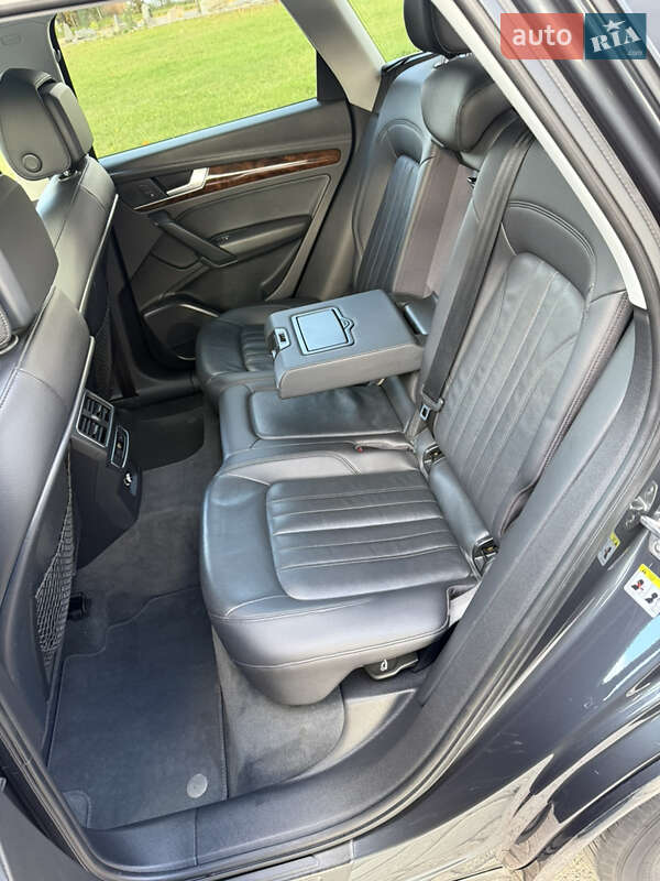 Внедорожник / Кроссовер Audi Q5 2018 в Ровно