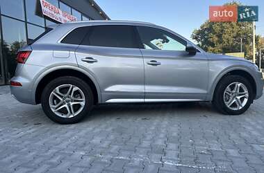 Внедорожник / Кроссовер Audi Q5 2019 в Киеве