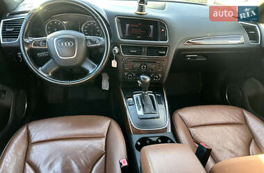 Внедорожник / Кроссовер Audi Q5 2012 в 