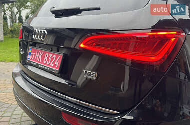 Внедорожник / Кроссовер Audi Q5 2016 в 