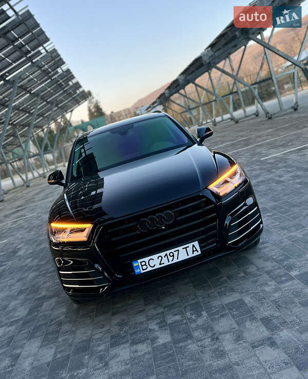 Внедорожник / Кроссовер Audi Q5 2019 в Львове