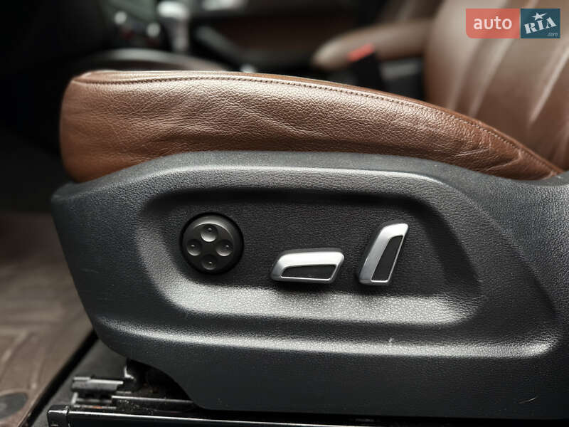 Позашляховик / Кросовер Audi Q5 2016 в Стрию