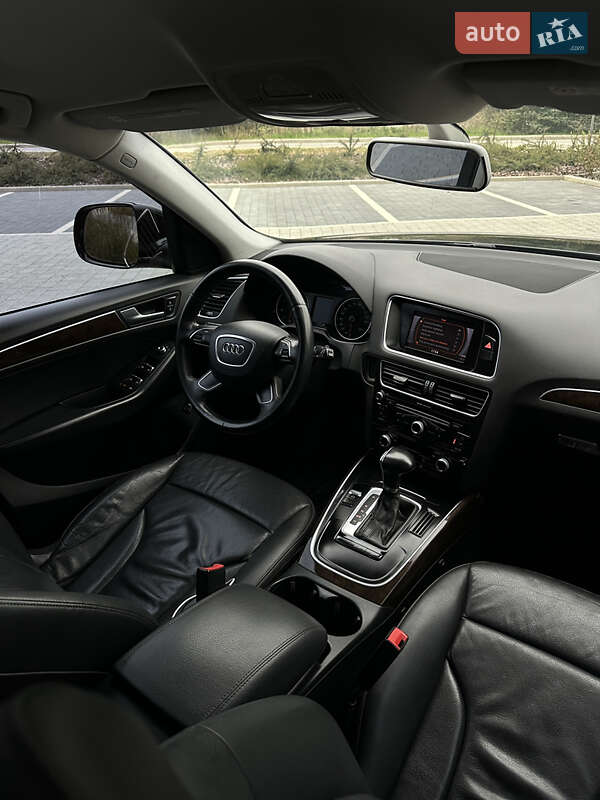 Внедорожник / Кроссовер Audi Q5 2013 в Львове