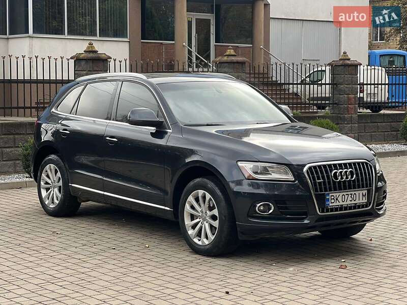 Позашляховик / Кросовер Audi Q5 2014 в Рівному