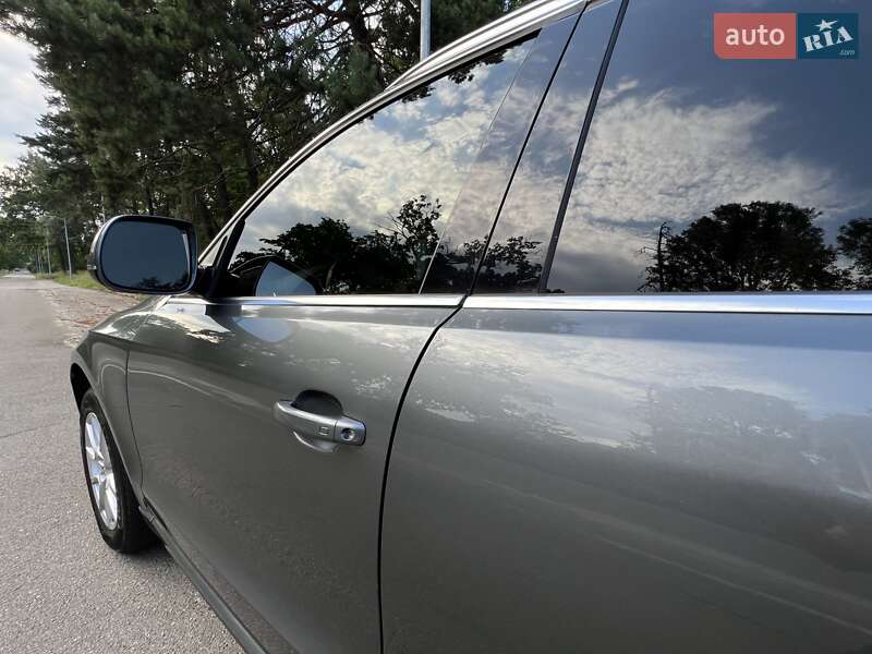 Позашляховик / Кросовер Audi Q5 2012 в Києві