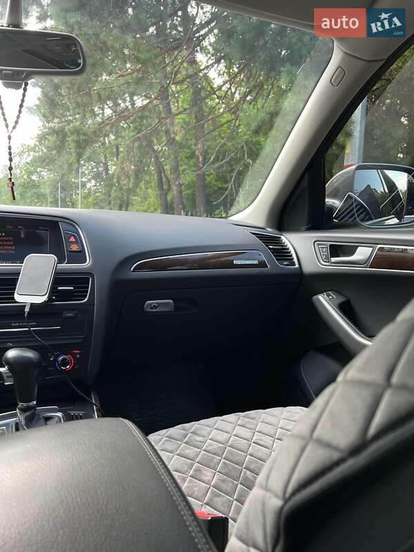 Позашляховик / Кросовер Audi Q5 2012 в Києві