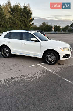 Позашляховик / Кросовер Audi Q5 2016 в 