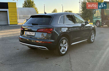 Позашляховик / Кросовер Audi Q5 2017 в 