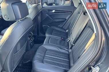 Позашляховик / Кросовер Audi Q5 2017 в 