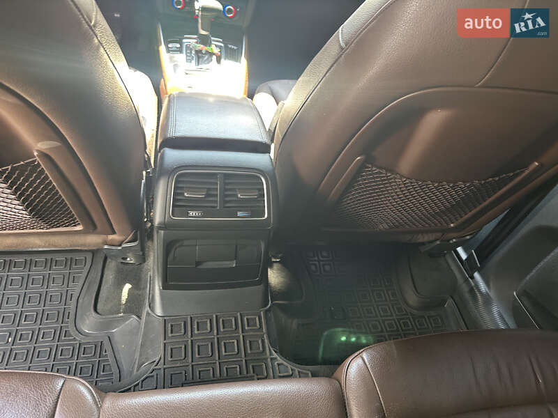 Позашляховик / Кросовер Audi Q5 2016 в Дніпрі