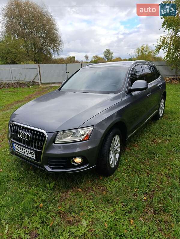 Позашляховик / Кросовер Audi Q5 2012 в Володимирі